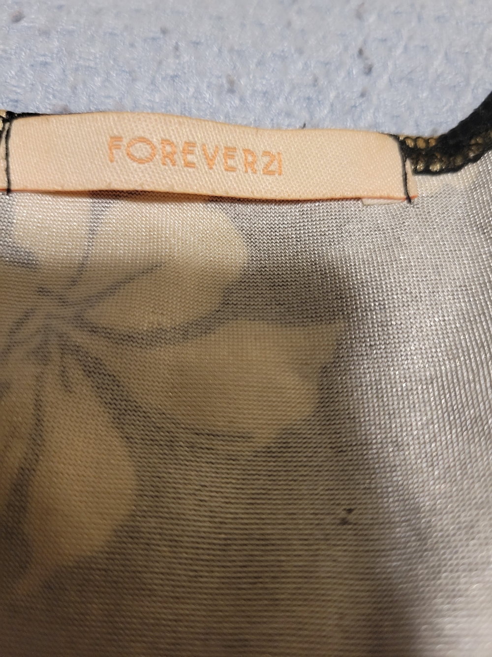 Vintage Forever 21 Black Top with Cream Floral Print & Lace Trim - Picture 13 of 13